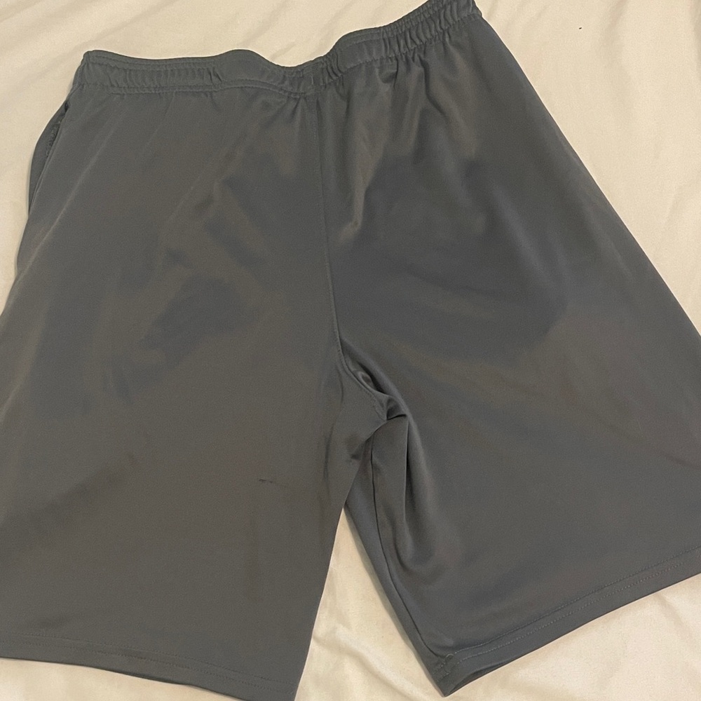 3 for $15 liquidation sale
Under Armour Boy’s  Charcoal Athletic Shorts - Picture 3 of 5